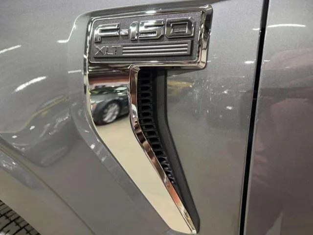 Ford F-150 photo 18
