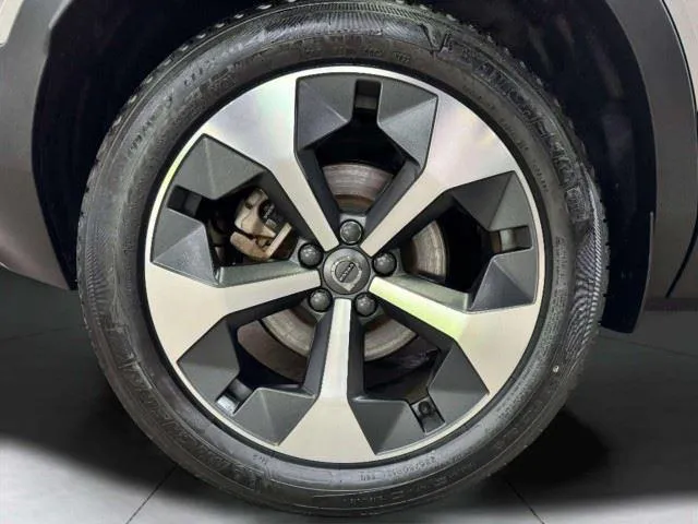 2023 Volvo XC40 Plus - Photo 20