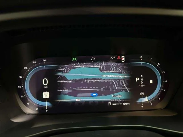 2023 Volvo XC40 Plus - Photo 35