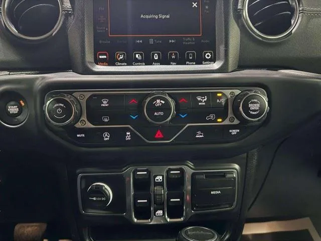 Jeep Gladiator photo 25