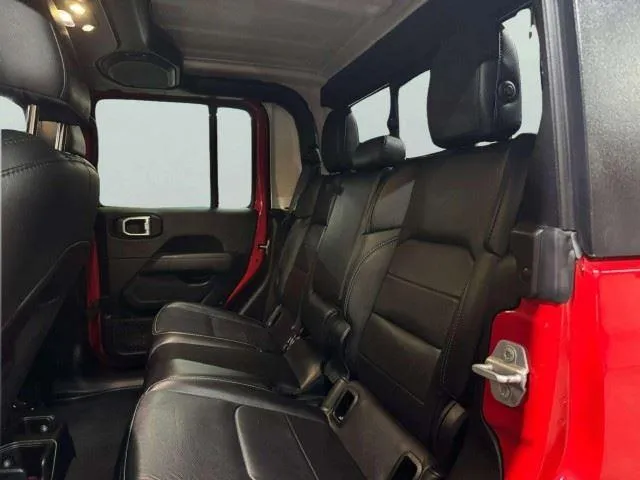 Jeep Gladiator photo 33