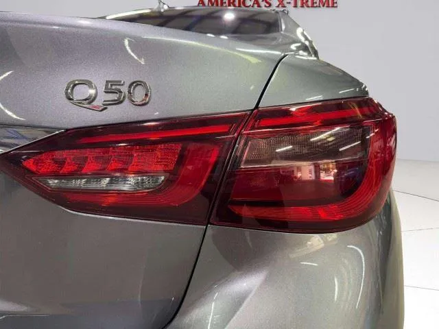 Infiniti Q50 photo 57