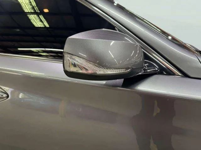 Infiniti Q50 photo 58