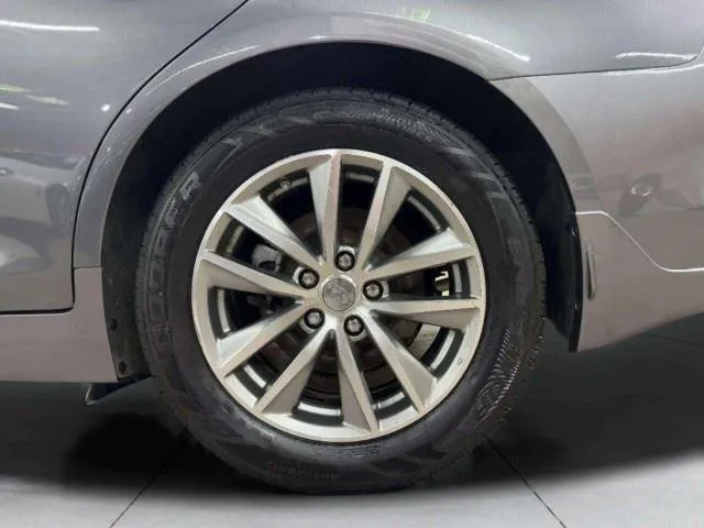 Infiniti Q50 photo 62