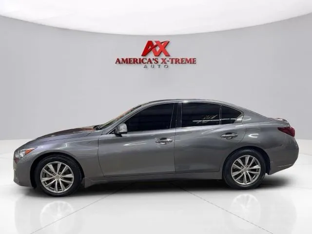 Infiniti Q50 photo 4