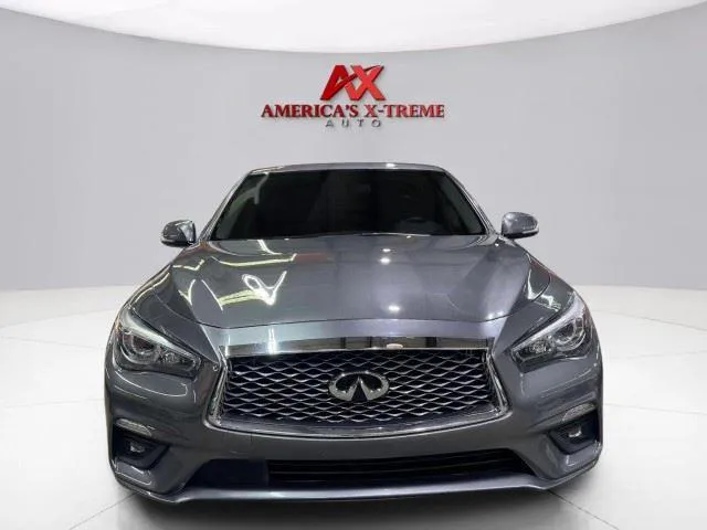 Infiniti Q50 photo 10