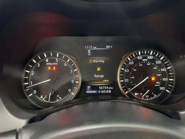 Infiniti Q50 photo 16