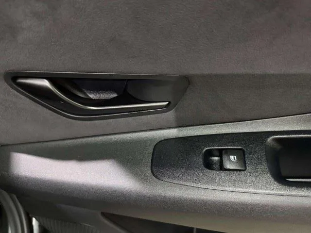 Hyundai Elantra N photo 42