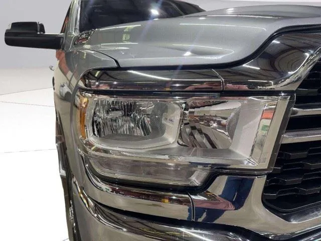 Ram 2500 photo 11
