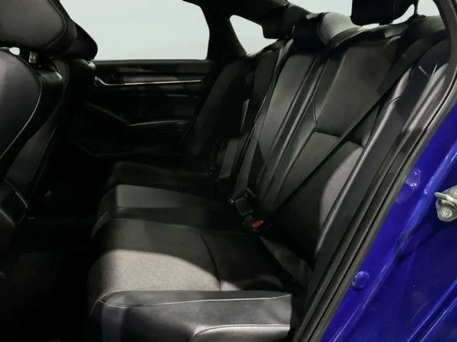 Honda Accord photo 34