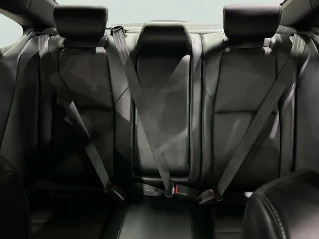 Honda Accord photo 35