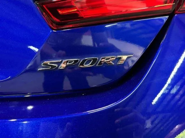 Honda Accord photo 38