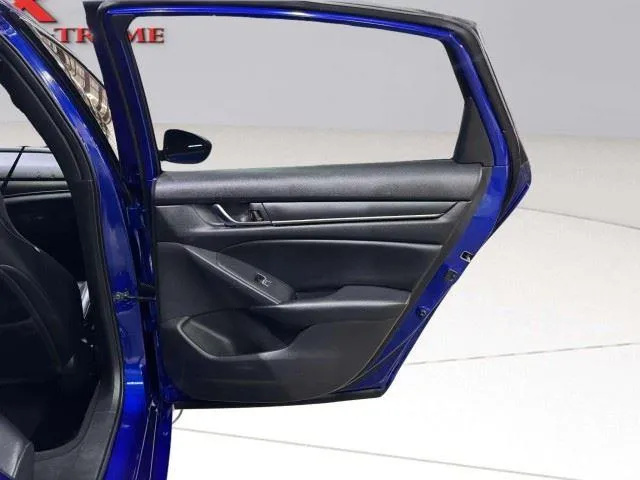 Honda Accord photo 41