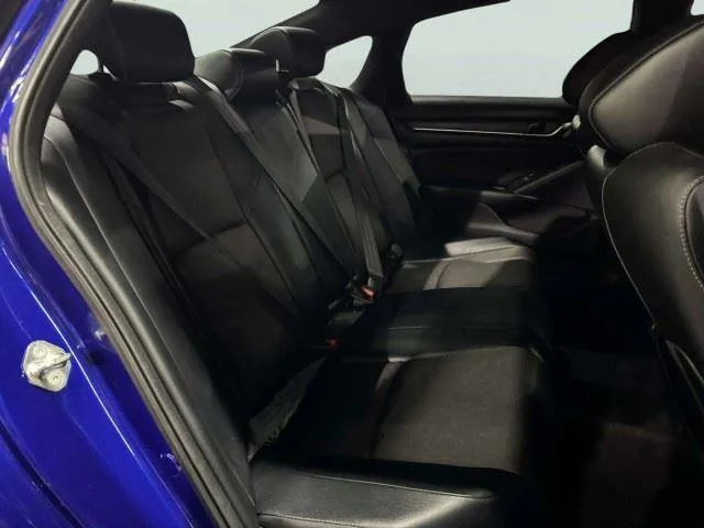 Honda Accord photo 43