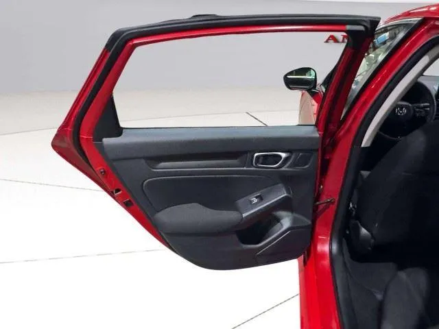 Honda Civic photo 36