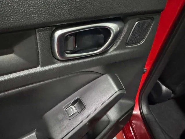 Honda Civic photo 37