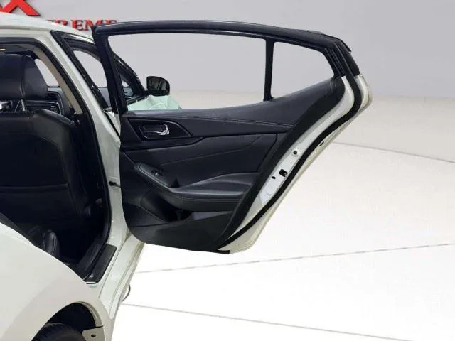 Nissan Maxima photo 34
