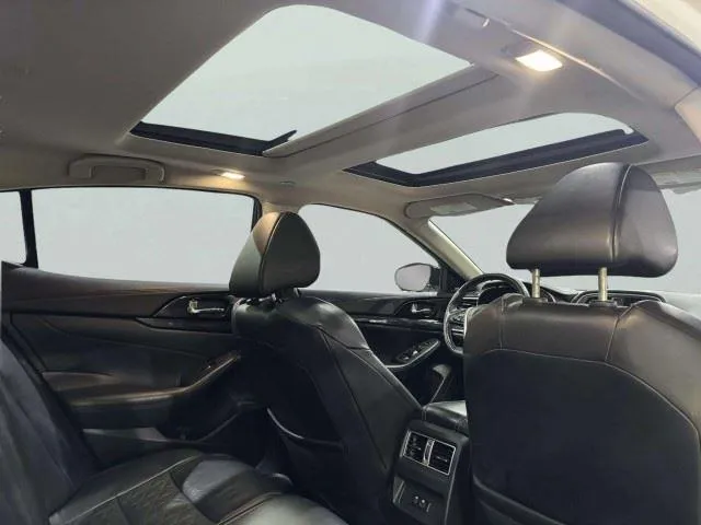 Nissan Maxima photo 38