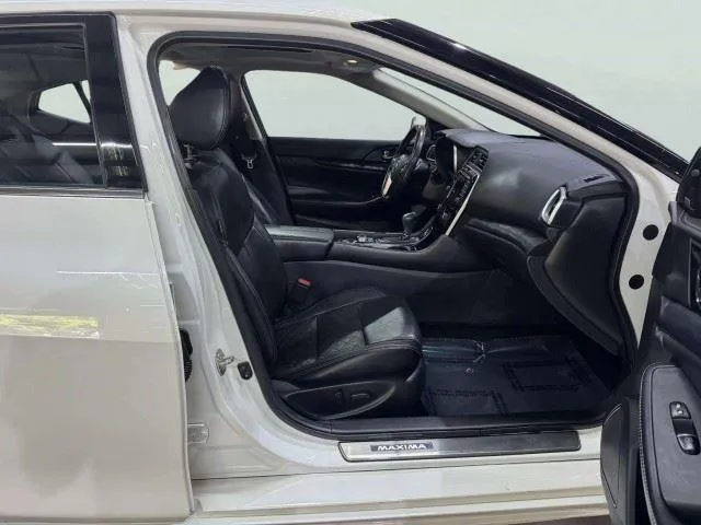 Nissan Maxima photo 43