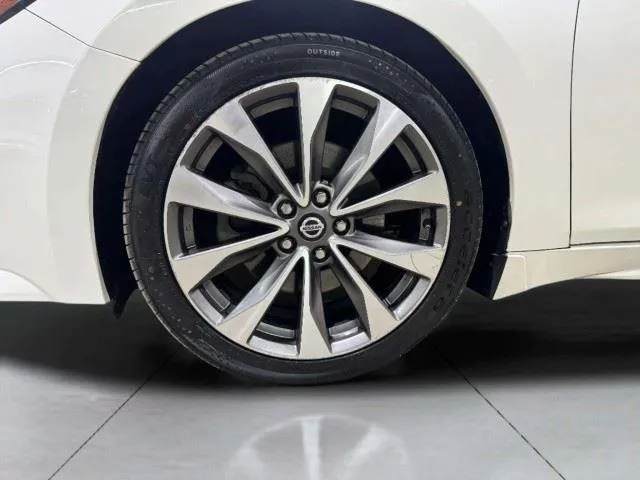 Nissan Maxima photo 51