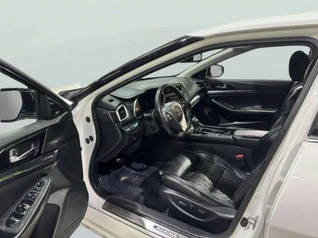 Nissan Maxima photo 16