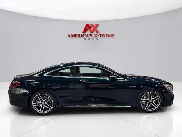Mercedes-Benz S-Class photo 8