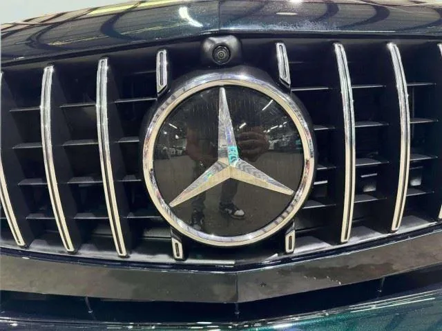 Mercedes-Benz S-Class photo 11