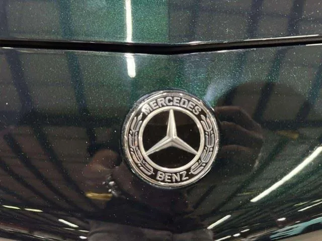 Mercedes-Benz S-Class photo 12