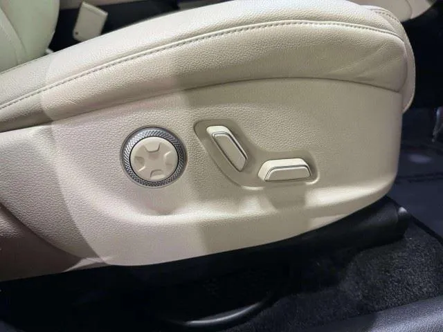 Genesis GV80 photo 61