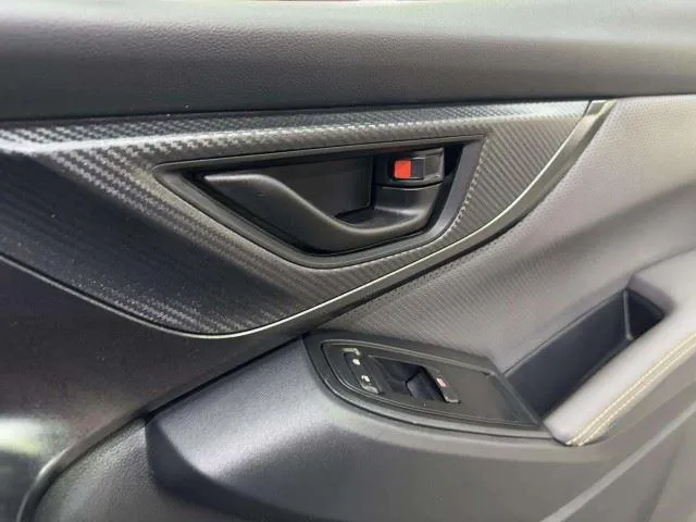 Subaru Crosstrek photo 16