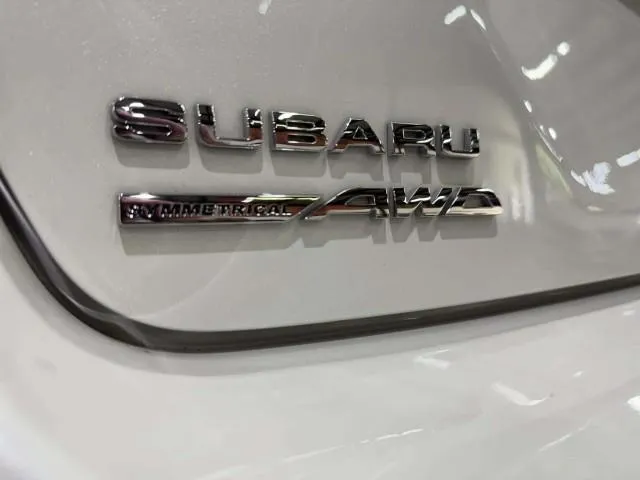 Subaru Crosstrek photo 13