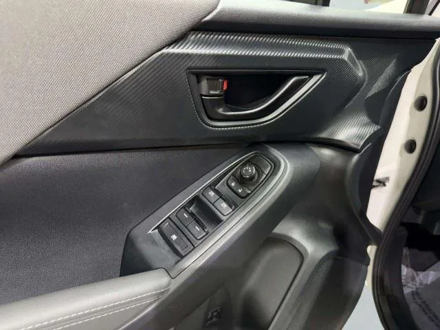 Subaru Crosstrek photo 15