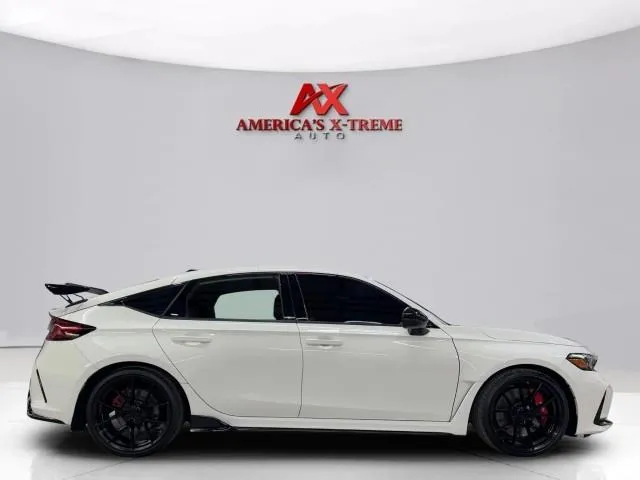 Honda Civic photo 8