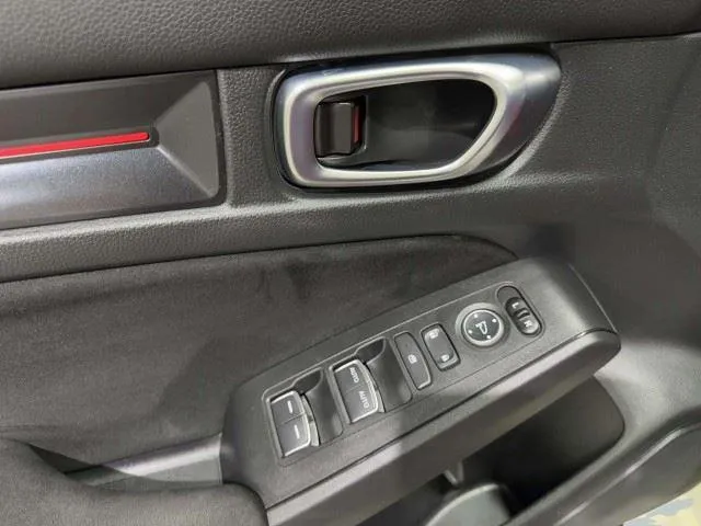Honda Civic photo 19