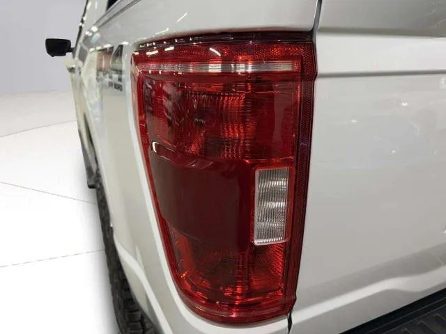 Ford F-150 photo 14