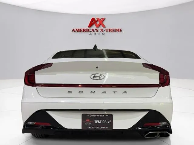 Hyundai Sonata photo 7