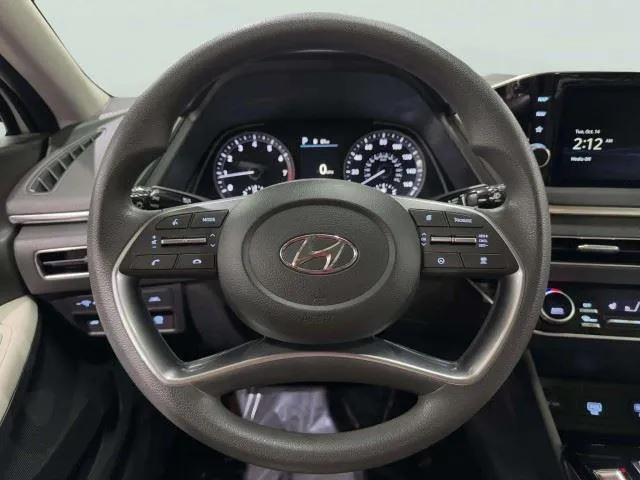 Hyundai Sonata photo 19