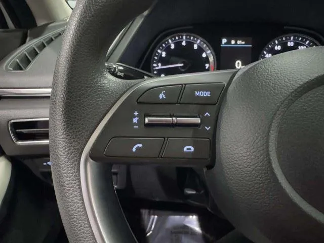 Hyundai Sonata photo 26