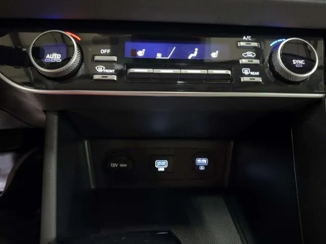 Hyundai Sonata photo 32