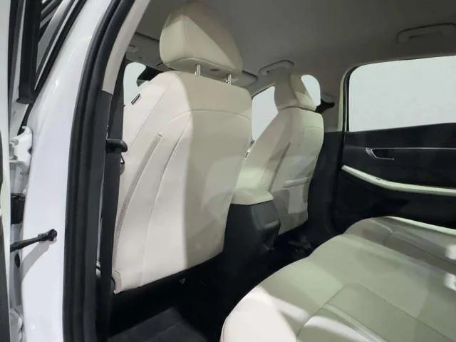 Hyundai Sonata photo 39