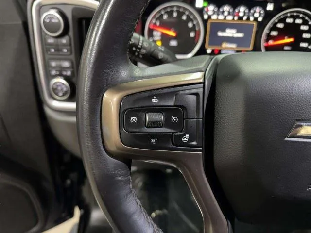 Chevrolet Silverado photo 30