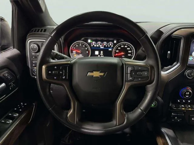 Chevrolet Silverado photo 40