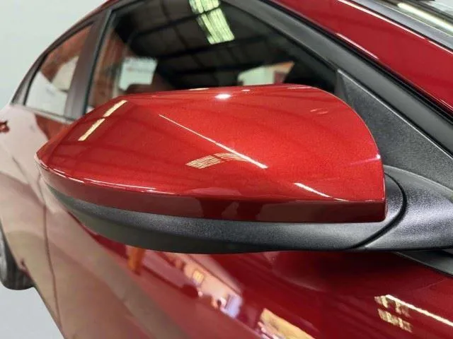 Hyundai Elantra photo 15
