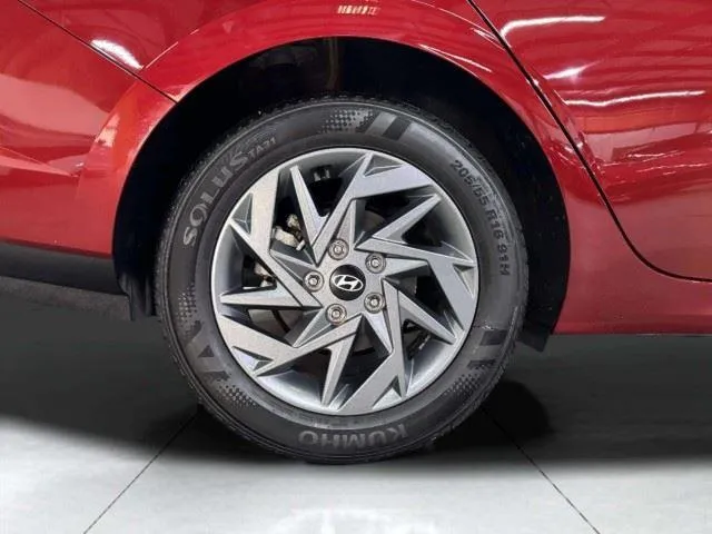 Hyundai Elantra photo 59