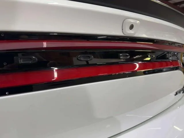 Dodge Charger photo 14