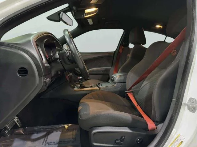 Dodge Charger photo 15
