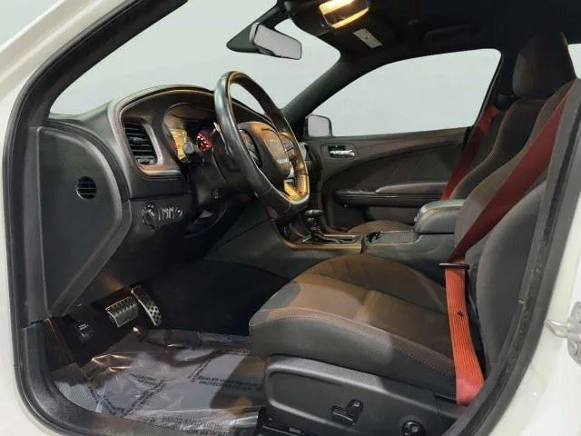 Dodge Charger photo 16