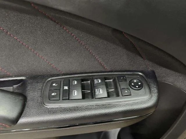 Dodge Charger photo 22