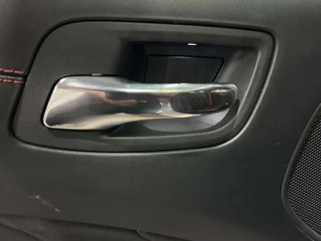 Dodge Charger photo 34
