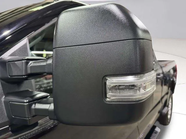 Ford F-250 photo 12